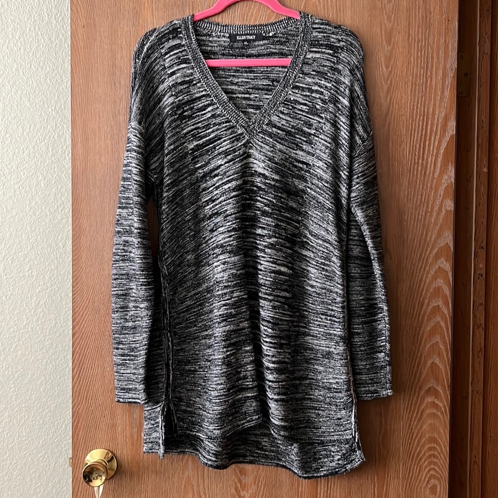 Woman’s Sweater- BUNDLE AND SAVE